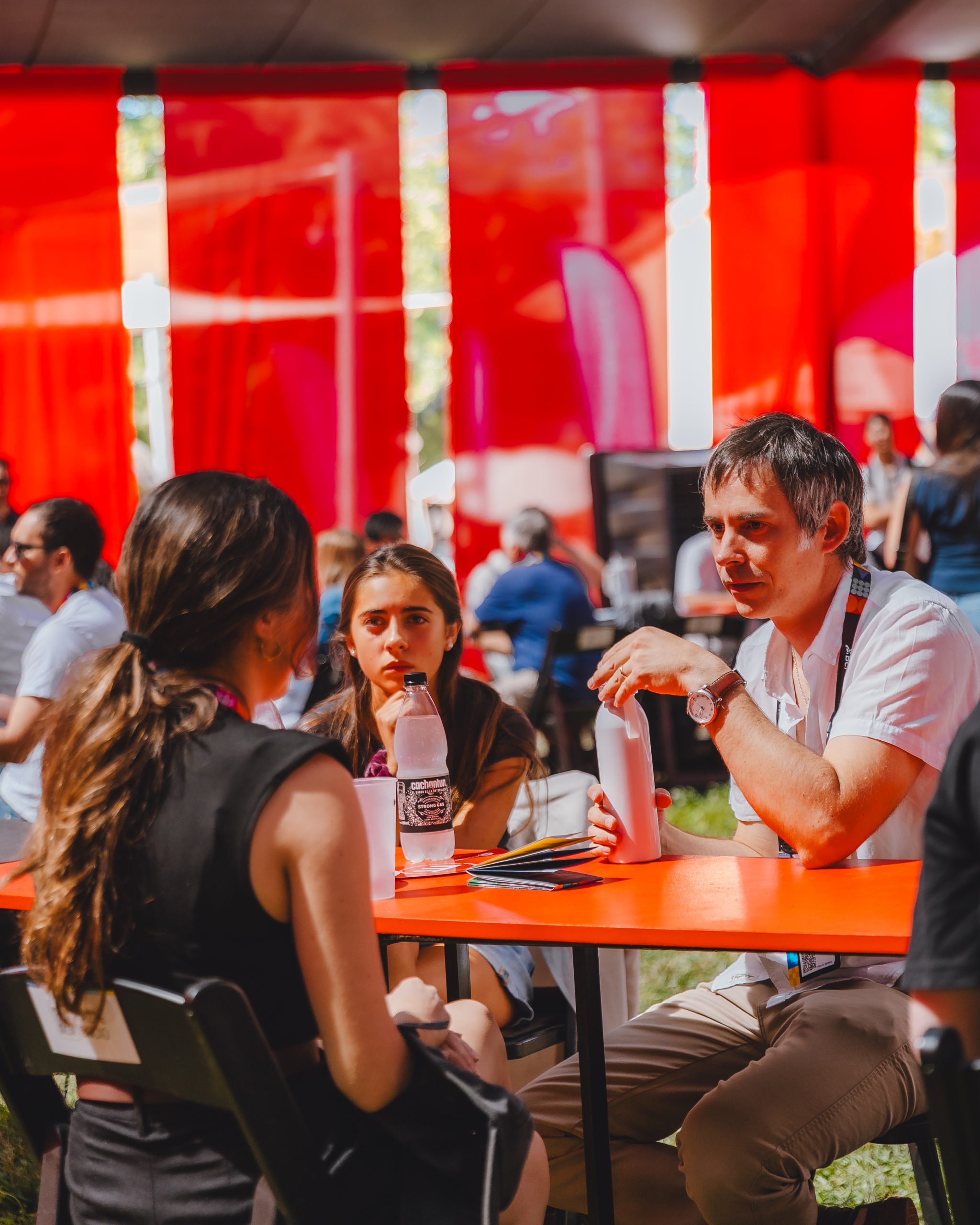 EtMday 2025 cierra con más de 56 mil asistentes y consolida a Chile como epicentro regional del emprendimiento